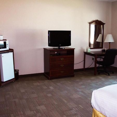 Americas Best Value Inn-Fredonia Екстериор снимка