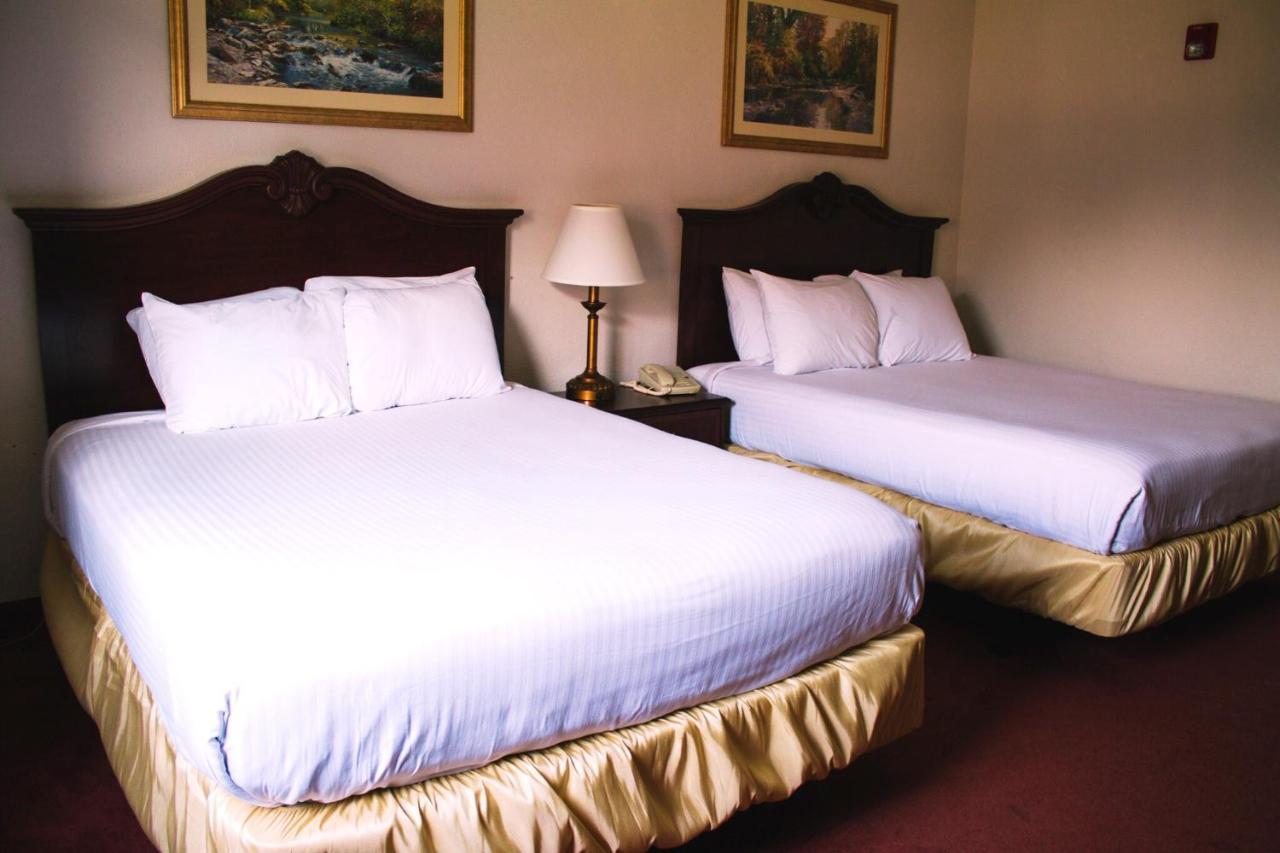 Americas Best Value Inn-Fredonia Екстериор снимка