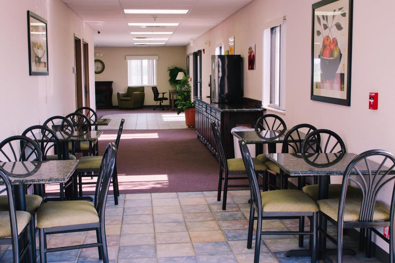 Americas Best Value Inn-Fredonia Екстериор снимка